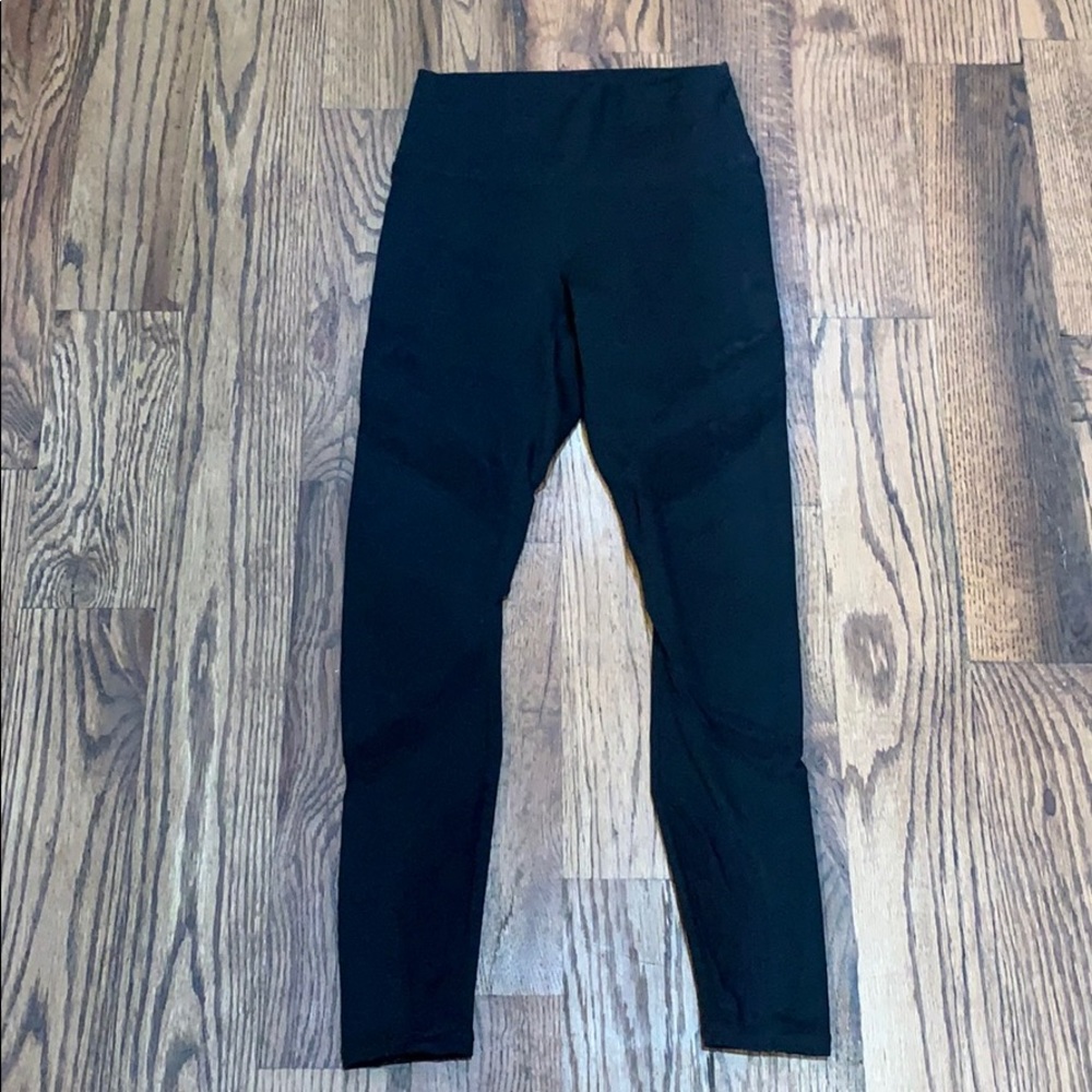 Fabletics Powerhold Leggings in Black Size XS